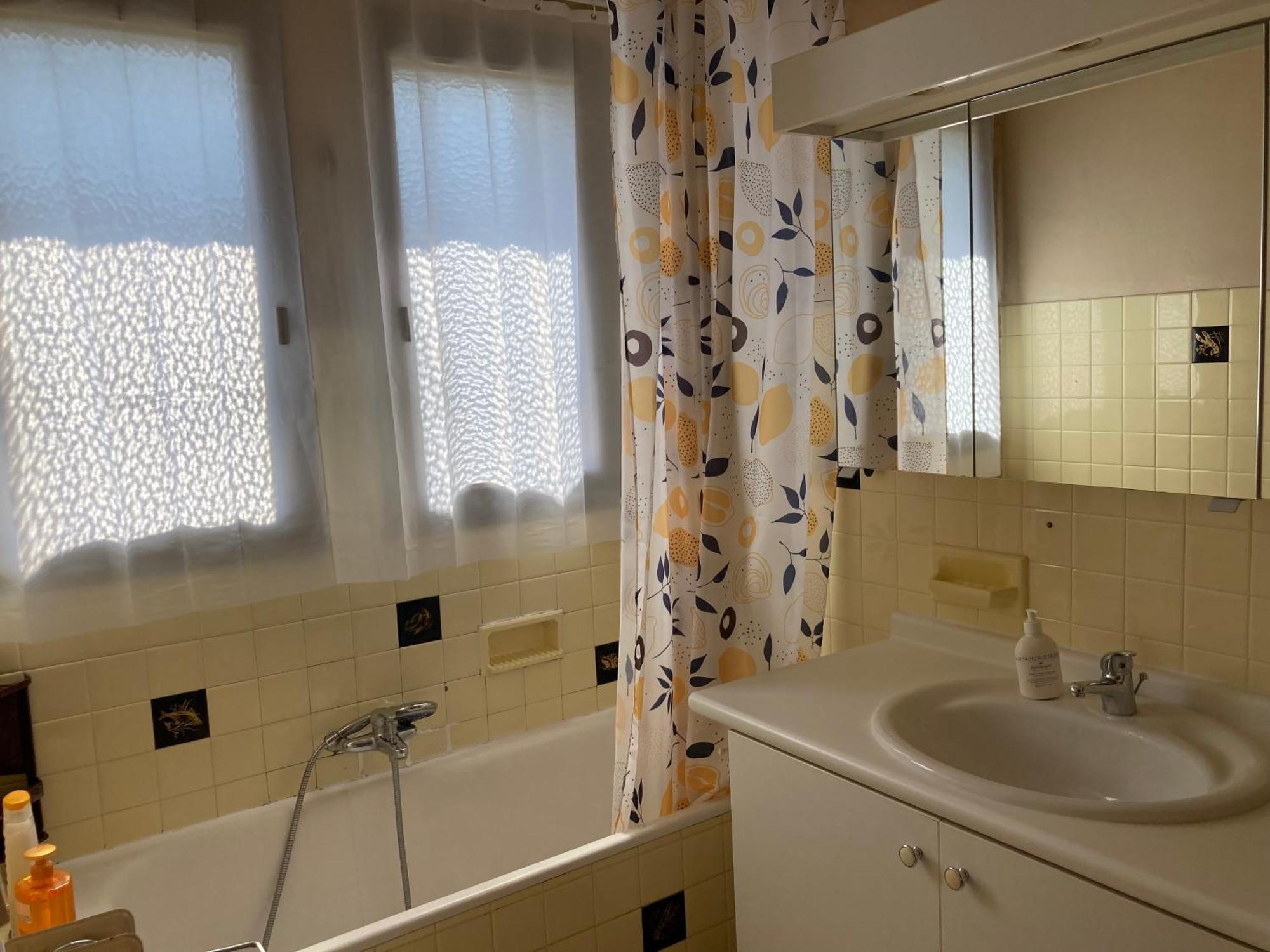 Maison Lumineuse Apartment *